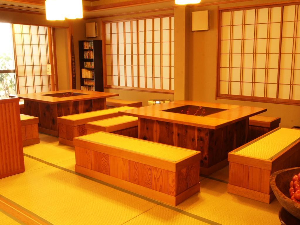 Yamatoya Hotel Яманучи Екстериор снимка