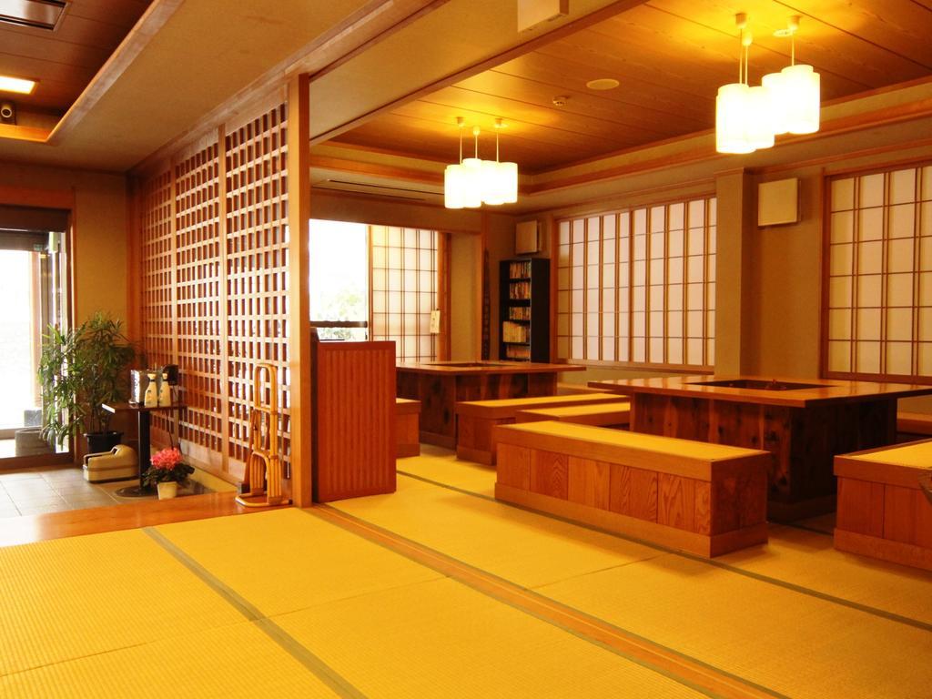 Yamatoya Hotel Яманучи Екстериор снимка
