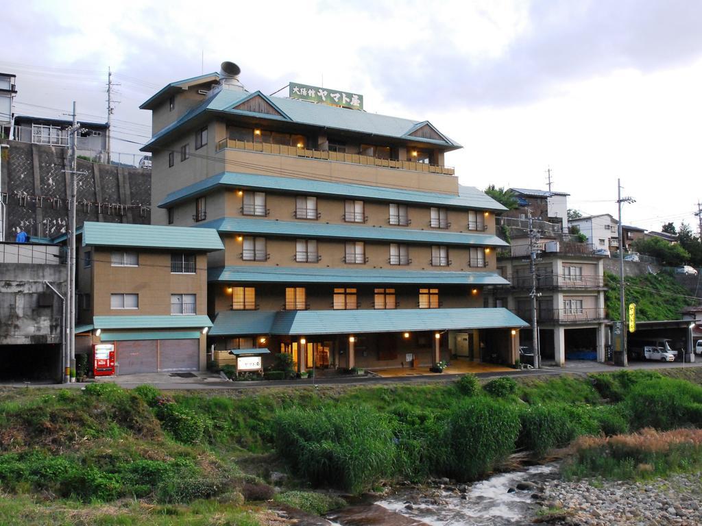 Yamatoya Hotel Яманучи Екстериор снимка